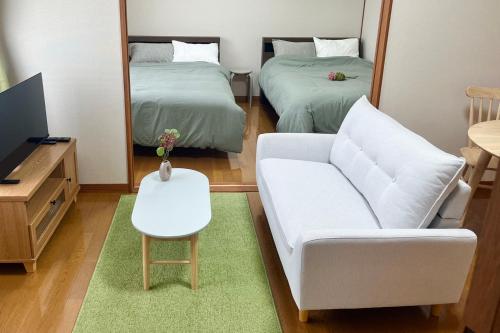 心ほどける宿 Pure Forest 101 函館 Hakodate 五稜郭 Goryoukaku 無料駐車場 フランスベッド 木製家具