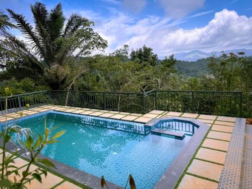 Bazén v ubytování Woodshade resort nebo v jeho okolí