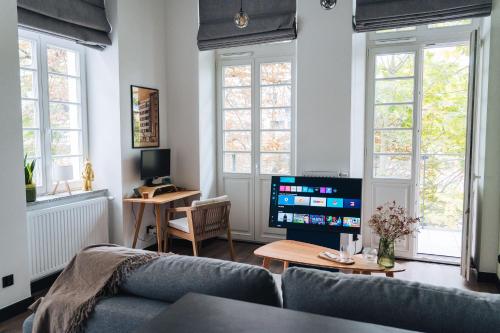 Cozy Wroclaw Old Town Apartment with Riverview in Historic Area, Unique Peaceful and Central Location