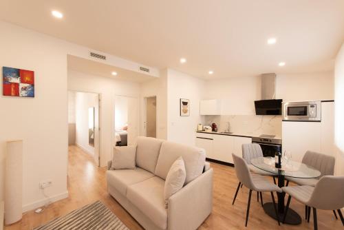 ALAIA ROOMS Apartamentos Turísticos 0004