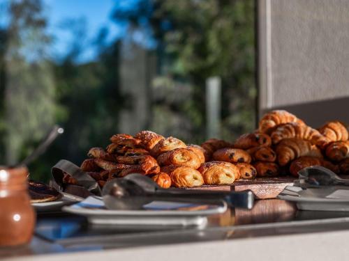 Φαγητό σε αυτό το ξενοδοχείο ή κάπου εκεί κοντά