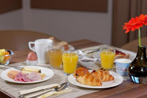 Đồ ăn tại/gần căn hộ