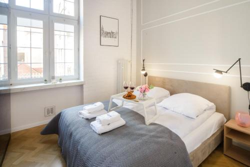 Maya's Flats & Resorts 64 - 3 rooms apartment on C