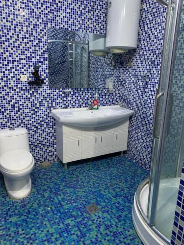 Phòng tắm tại Almaz - Hotel