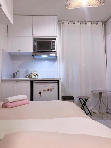 Cozy Studio near the Eiffel Tower Central 7th N7-21