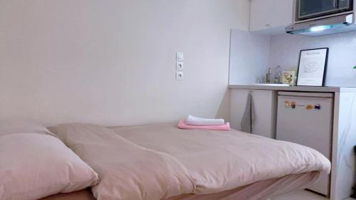 Cozy Studio near the Eiffel Tower Central 7th N7-21