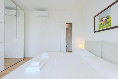 EasyTopStay - Naviglio White Bliss photo 3