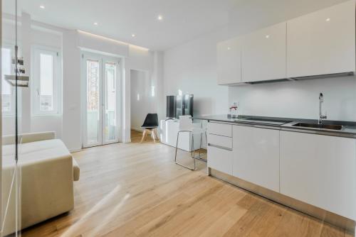 EasyTopStay - Naviglio White Bliss photo 21