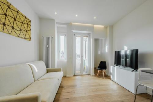 EasyTopStay - Naviglio White Bliss photo 28
