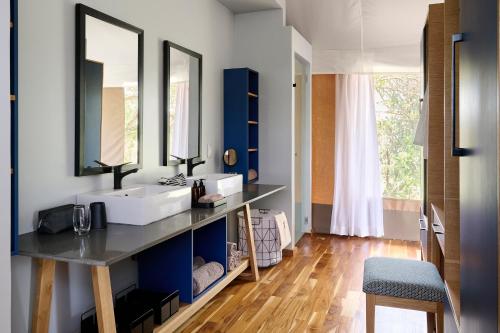 Φωτογραφία από το άλμπουμ του Tambarare Camp, an A&K Sanctuary σε Thuthuriki