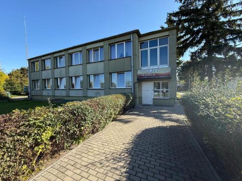 Tòa nhà nơi chỗ nghỉ nhà dân tọa lạc