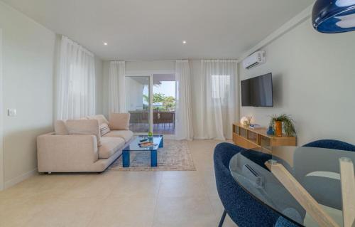 Milenial Immo Beachfront with parking Roses