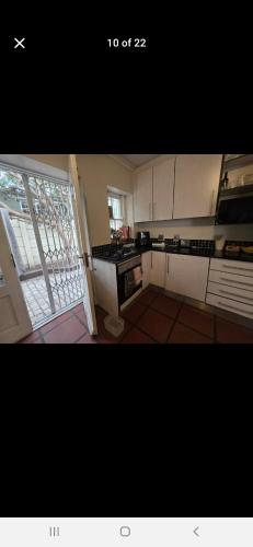 Una cocina o cocineta en Somerset luxury home
