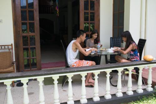 Clientes alojados en Paradise Galle