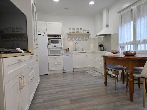 1A165 by R2R Moderno y coqueto apartamento con garaje