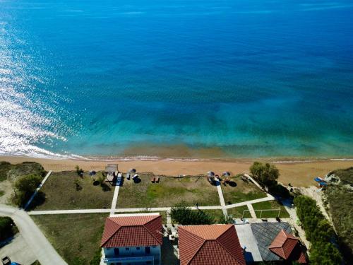 Gallery image of Chloe Apartments in Lixouri
