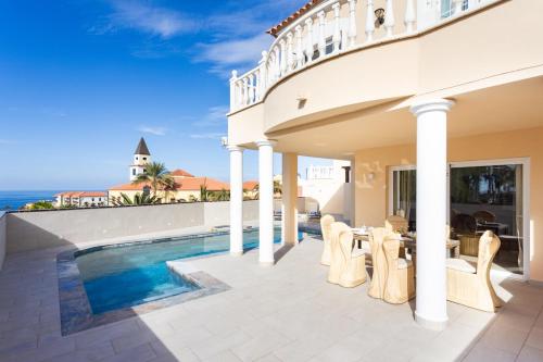 Villa Cush by Olax Rentals