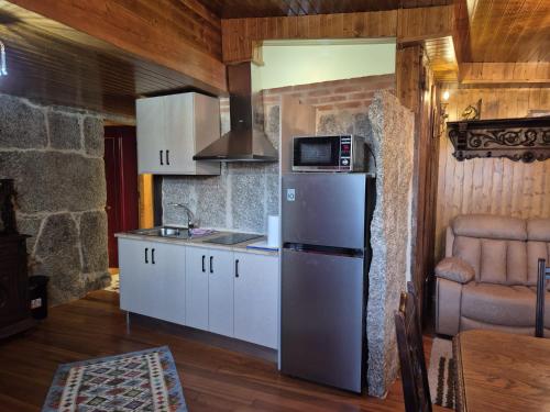 Nhà bếp/bếp nhỏ tại Casa y Apartamento Rural Terra Celta en Salceda de Caselas