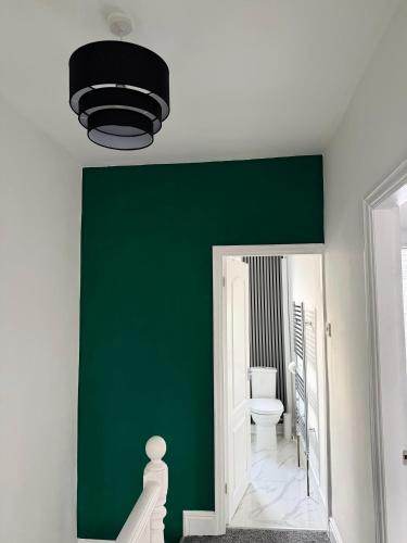 D&D Emerald House Anfield photo 17