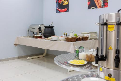 Jídlo v hotelu nebo okolí