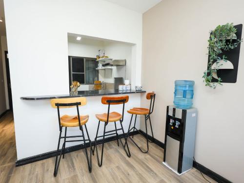 Kuchyň nebo kuchyňský kout v ubytování Desert Daisy