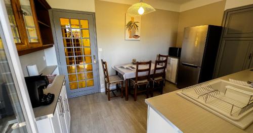 AC - Terrace - Space and comfort