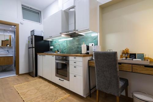 Timeless 1 bedroom Luxury at Panathenaic Stadium