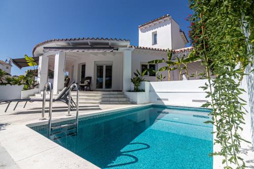 Villa in Benalmadena Puerto Marina by the beach