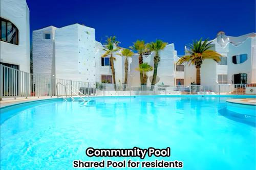 Villa Fiesta Las Americas up to 14 Guests Party Stay