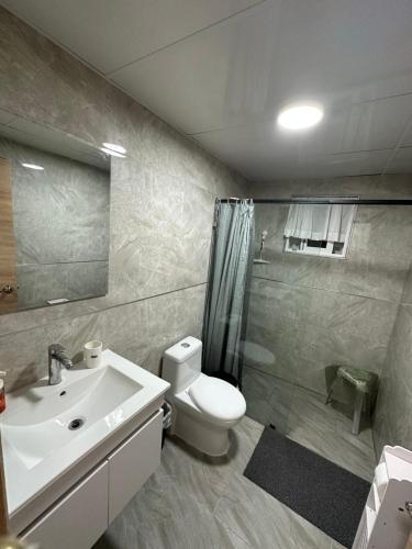 Un baño de Lujosa villa