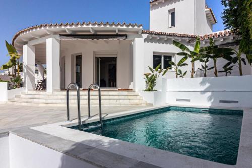 Villa in Benalmadena Puerto Marina by the beach