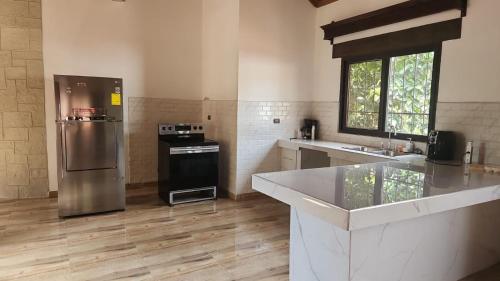 Private Guesthouse near Airport