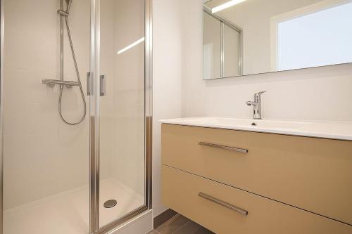 Elegant apartment, Avenue des Champs-Élysées