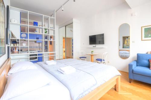 Postel nebo postele na pokoji v ubytování STUDIO APARTMENT SiLVER