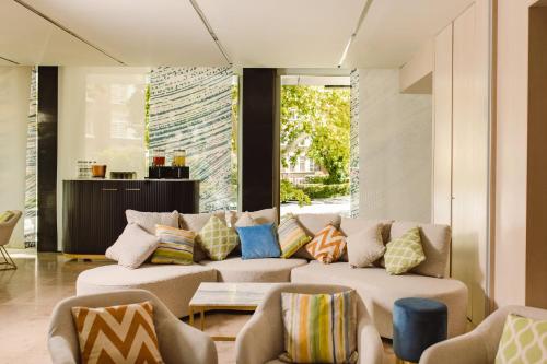 Crowne Plaza Madrid - Centre Retiro by IHG photo 72