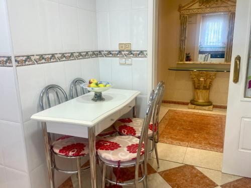 Acogedor apartamento de dos dormitorios en el corazón de Benidorm
