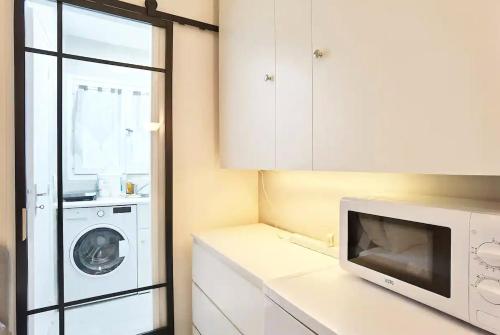 Cozy Single Flat in Paris 16th District Elevator N16-142