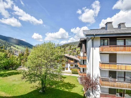 Superbe T3 neuf, idéal pour le ski, à 50m du téléski de la Turche, avec balcon et parking