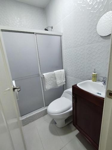 Koupelna v ubytování Departamento completo en Cuenca Ecuador