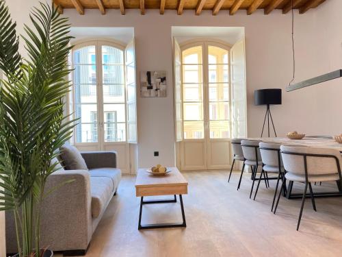 Apartamentos Pinar Málaga Centro - Frailes