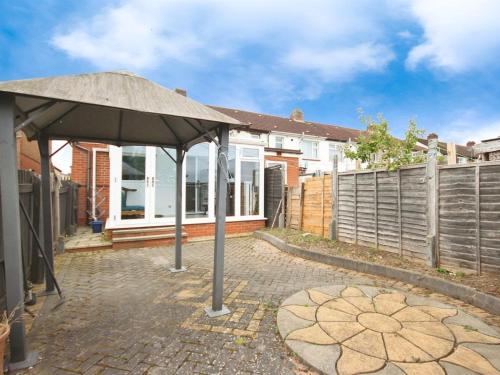 Budova, kde se prázdninový dům nachází