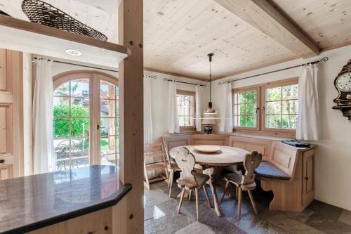 Laax Chalet by Quokka 360 - Charming Apartment with Private Patio