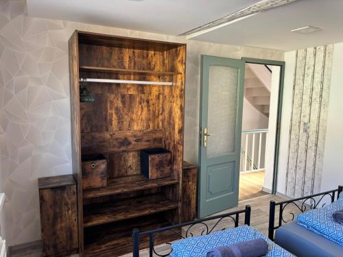 Ένα ή περισσότερα κρεβάτια σε δωμάτιο στο Ferienhaus Panorama