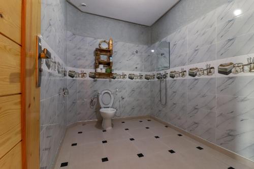 Koupelna v ubytování Hey Ola Surf House & Hostel