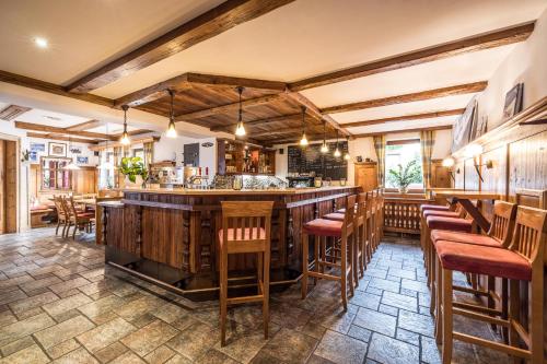 Restoran ili drugo mesto za obedovanje u objektu Waldruh