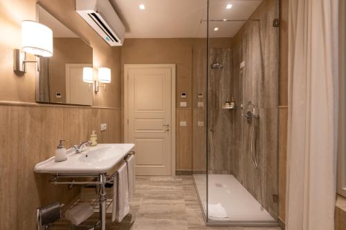 Palazzo Doni by Florence Art Apartments photo 118