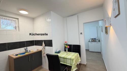 Foto dalla galleria di Kim Homestay B Zimmer B2 a Sömmerda