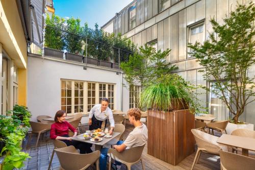 Huéspedes de Hotel Clement