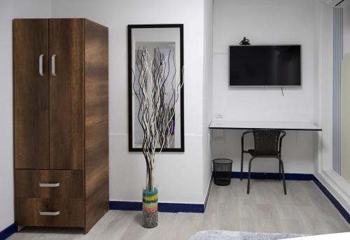 Μια τηλεόραση ή/και κέντρο ψυχαγωγίας στο S23 I City Lodge