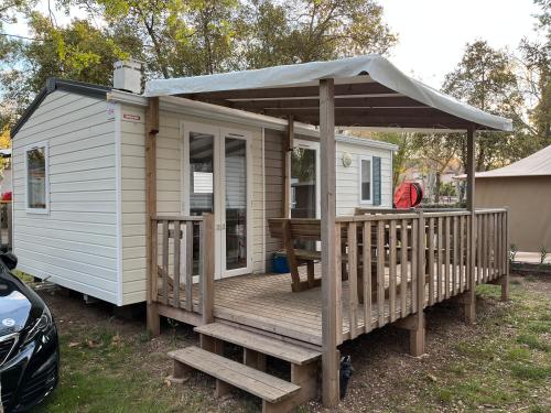 Budova, kde se prázdninový dům nachází